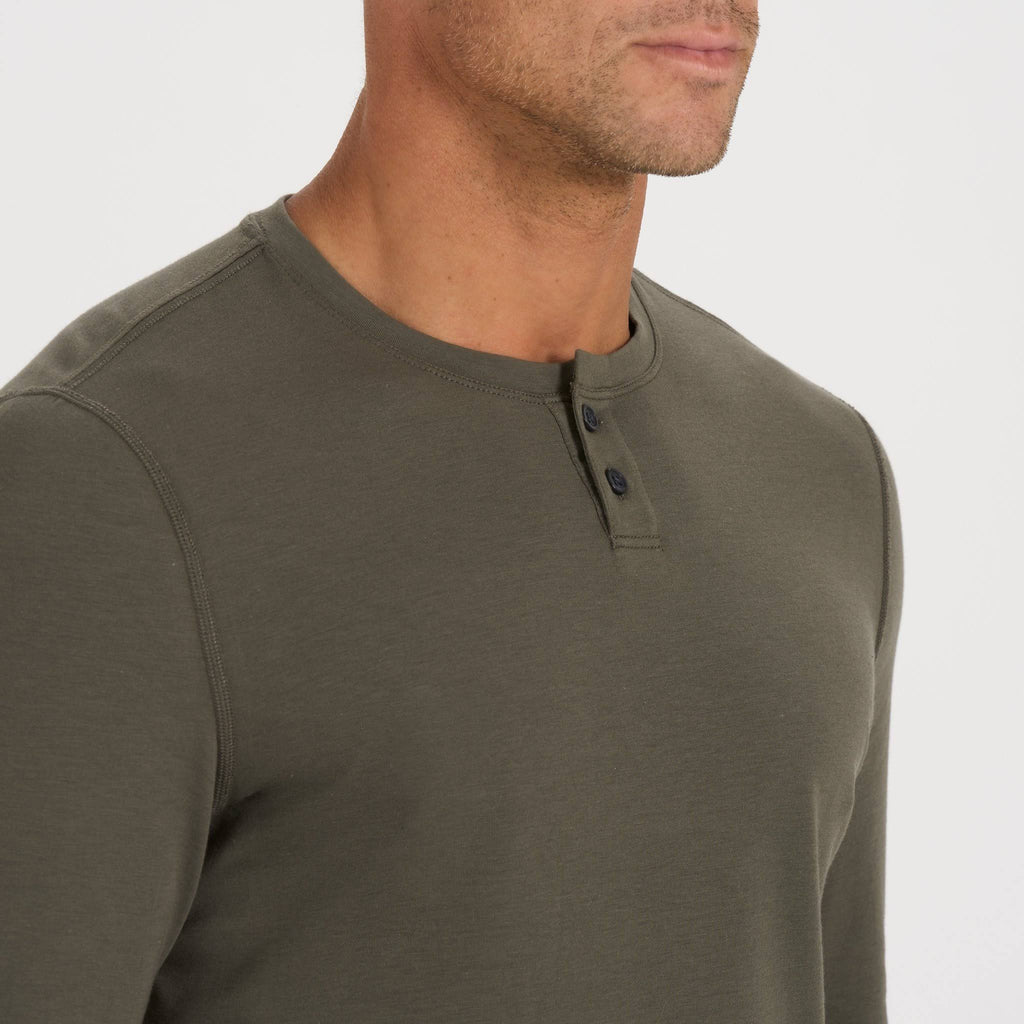 Vuori Men&s Ever Henley