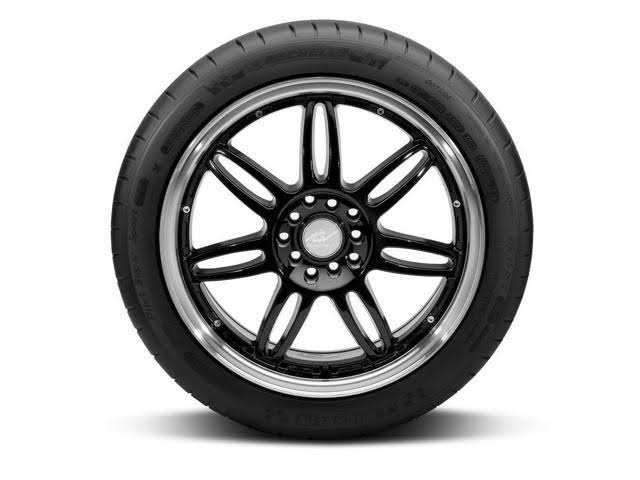 Michelin Pilot Super Sport Tire 245/40ZR19 O6619