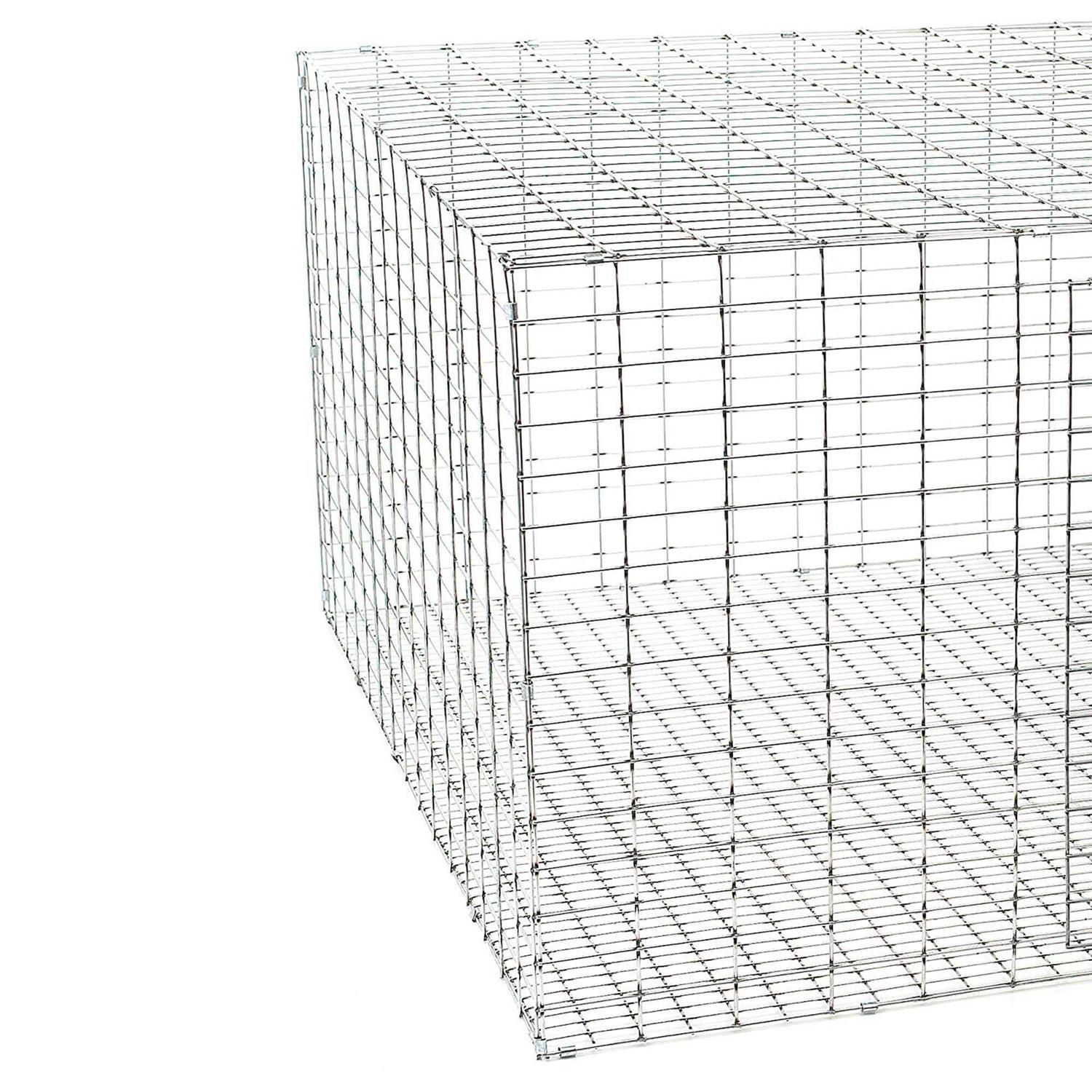 Pet Lodge Rabbit Hutch Y824746