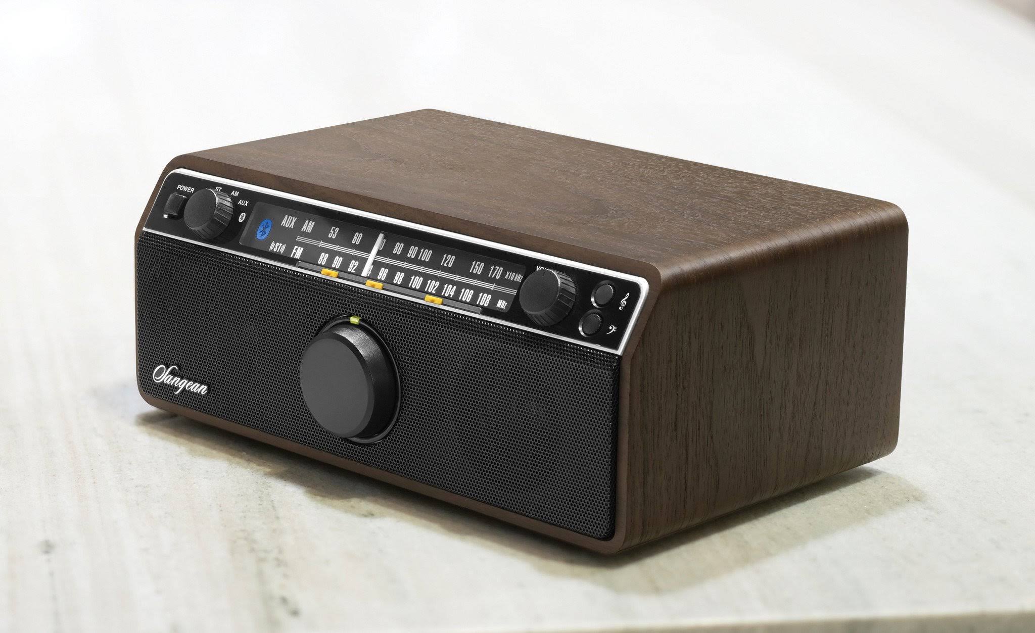 Sangean WR-12 AM/FM Analog Wooden Cabinet Receiver C893579