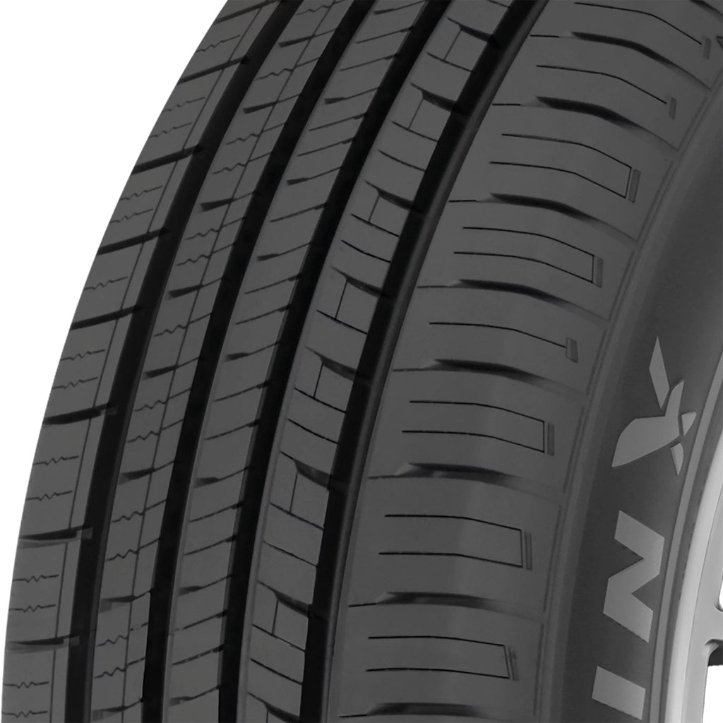 Prinx HiCITY HH2 All Season P235/65R18 106H Tire U654686