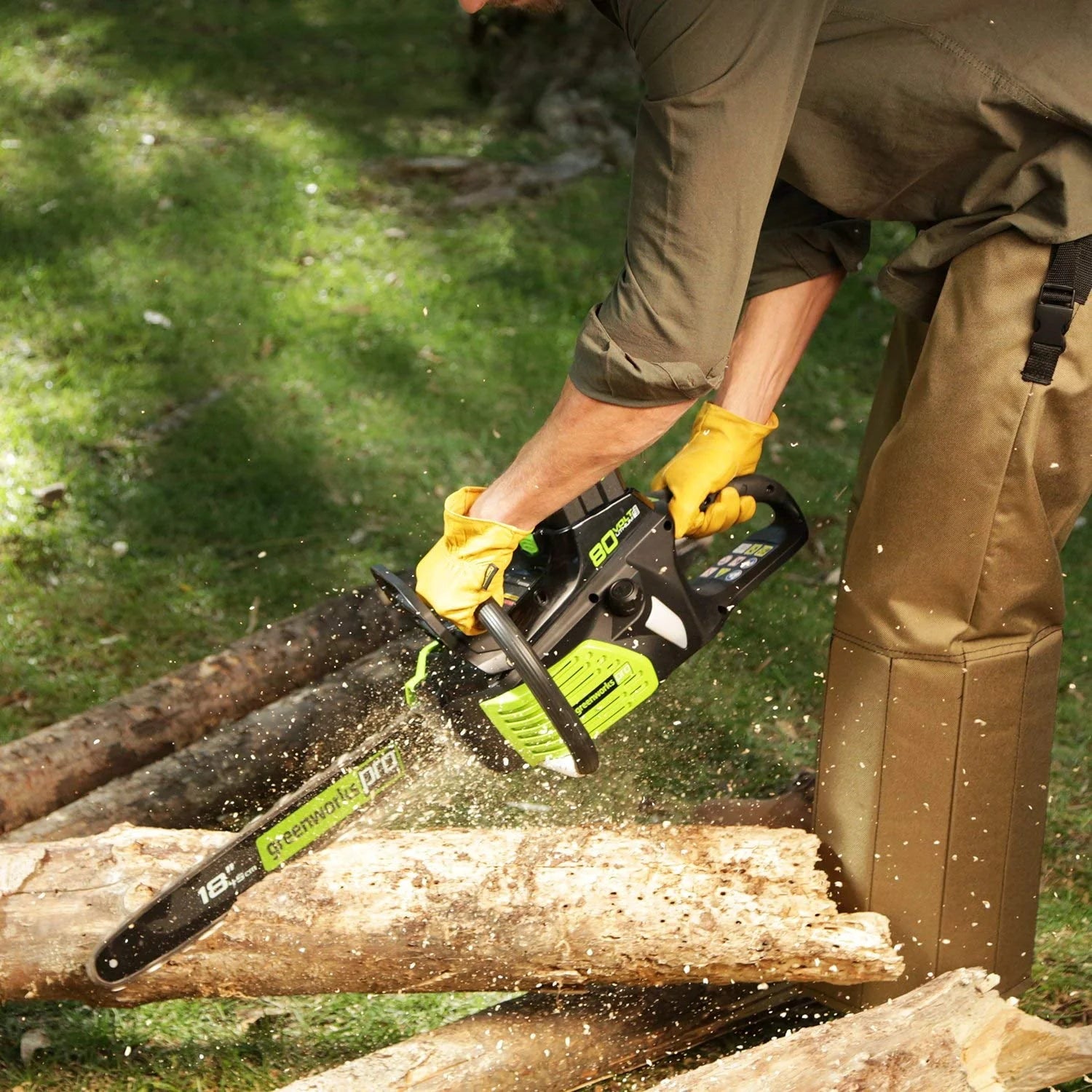 Greenworks Pro 80V Cordless Chainsaw with Battery and Charger L519708