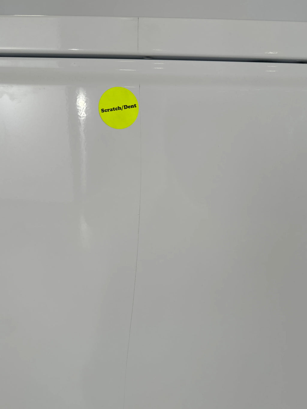 FRIGIDAIRE 27 in. White Electric Laundry Center Washer and Dryer J26050