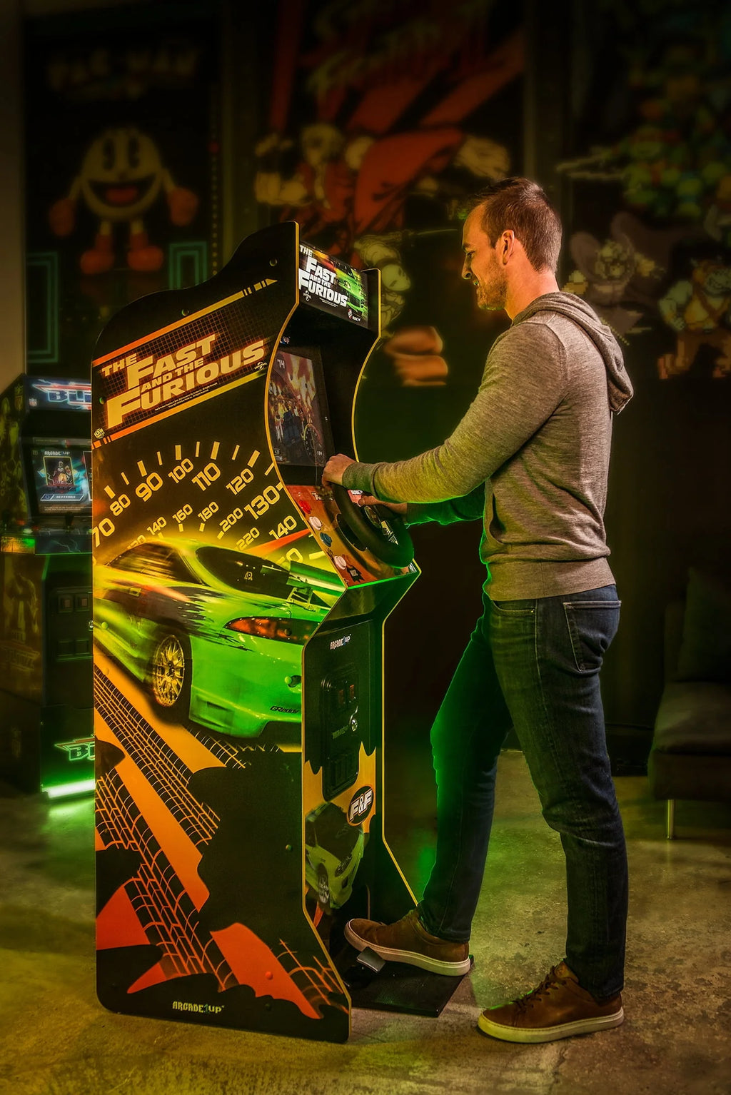 Arcade1Up The Fast & The Furious Deluxe Arcade Game with 17-inch LCD Screen R617