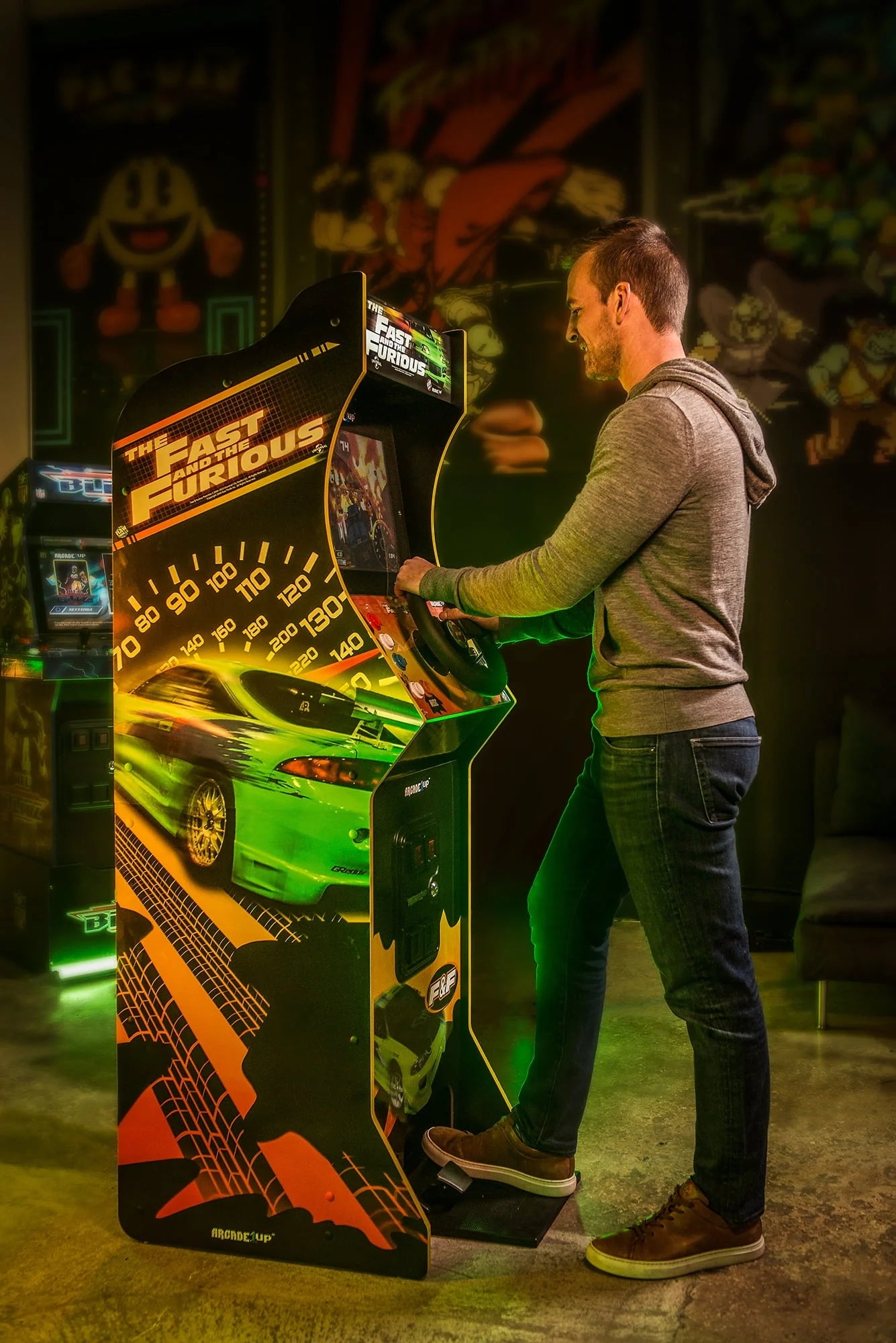 Arcade1Up The Fast & The Furious Deluxe Arcade Game with 17-inch LCD Screen R617