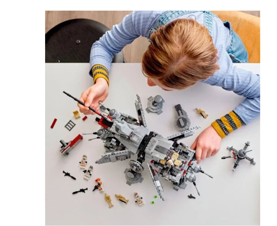LEGO Star Wars AT-TE Walker 75337 Poseable Toy with Clone Troopers & Battle Droids I9315