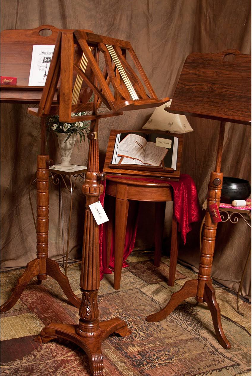 Roosebeck Tabletop Music Stand W54326
