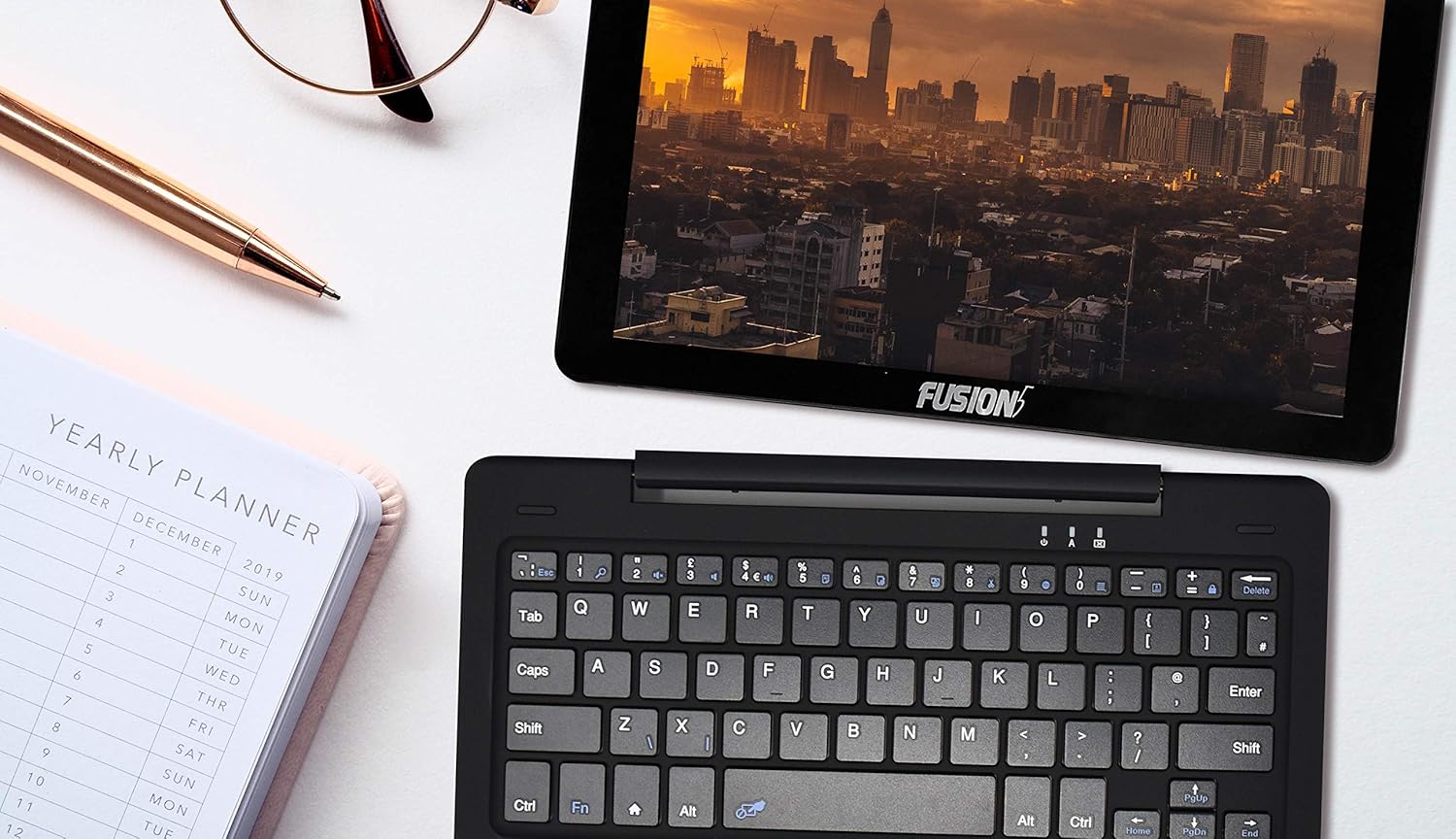 Fusion5 10.1" 2in1 Android Laptop Tablet PC with Docking Keyboard Y50242