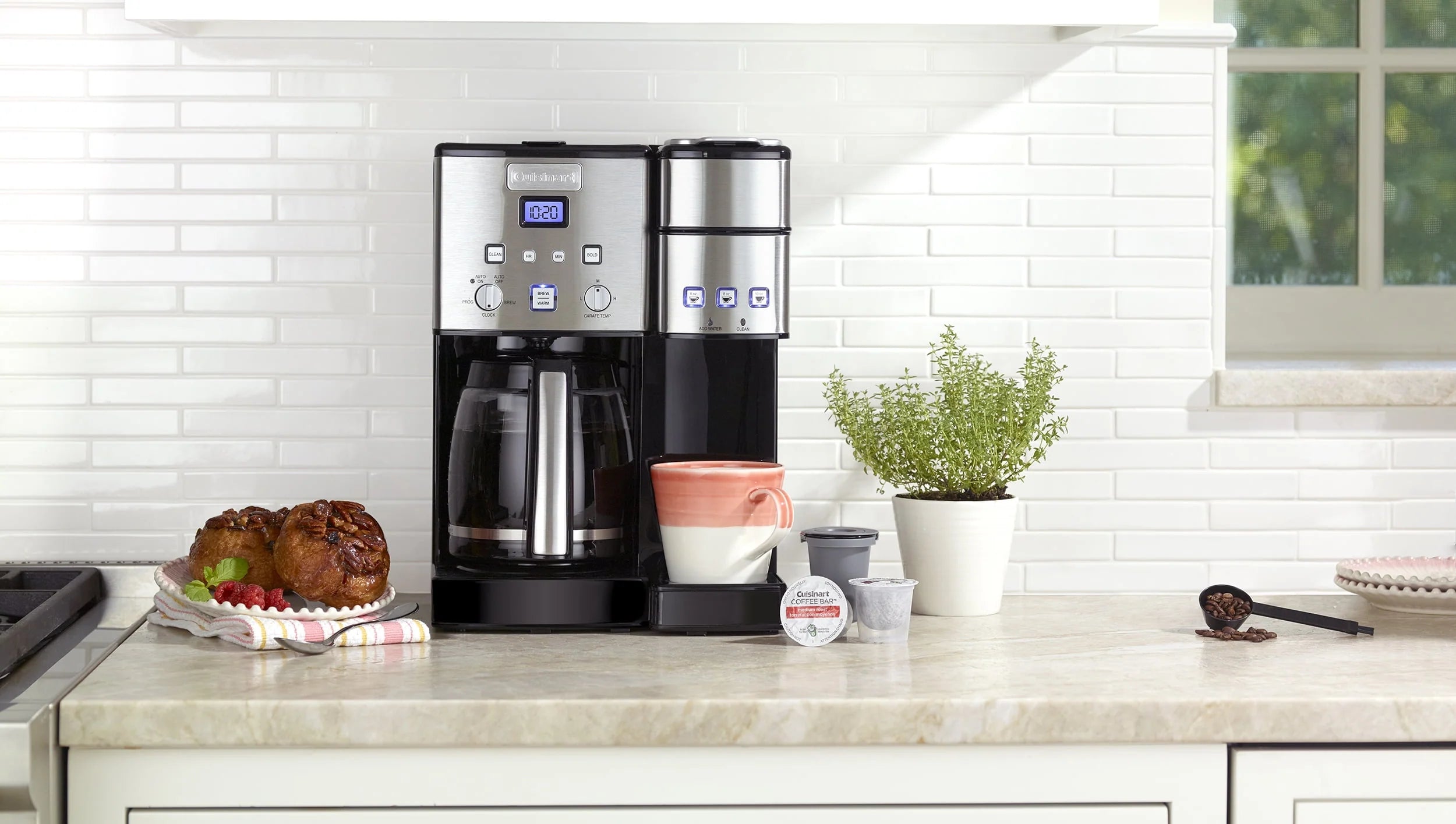 Cuisinart Coffee Center 12 Cup Coffeemaker and Single-Serve Brewer O1307