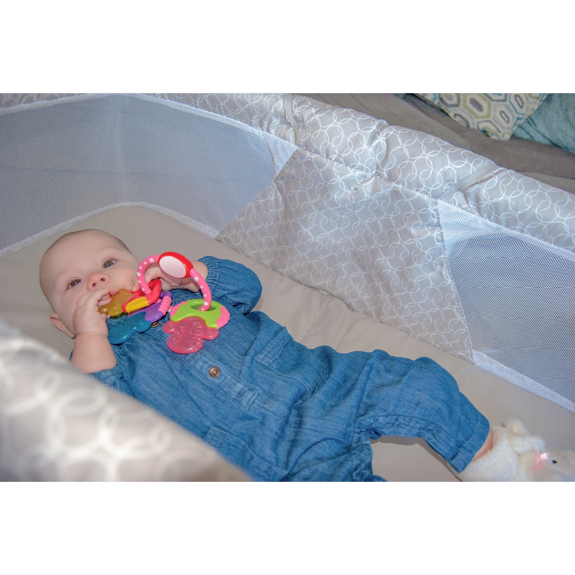 Cosco Kids Sleep Spot Travel Baby Bassinet Cirque C3961