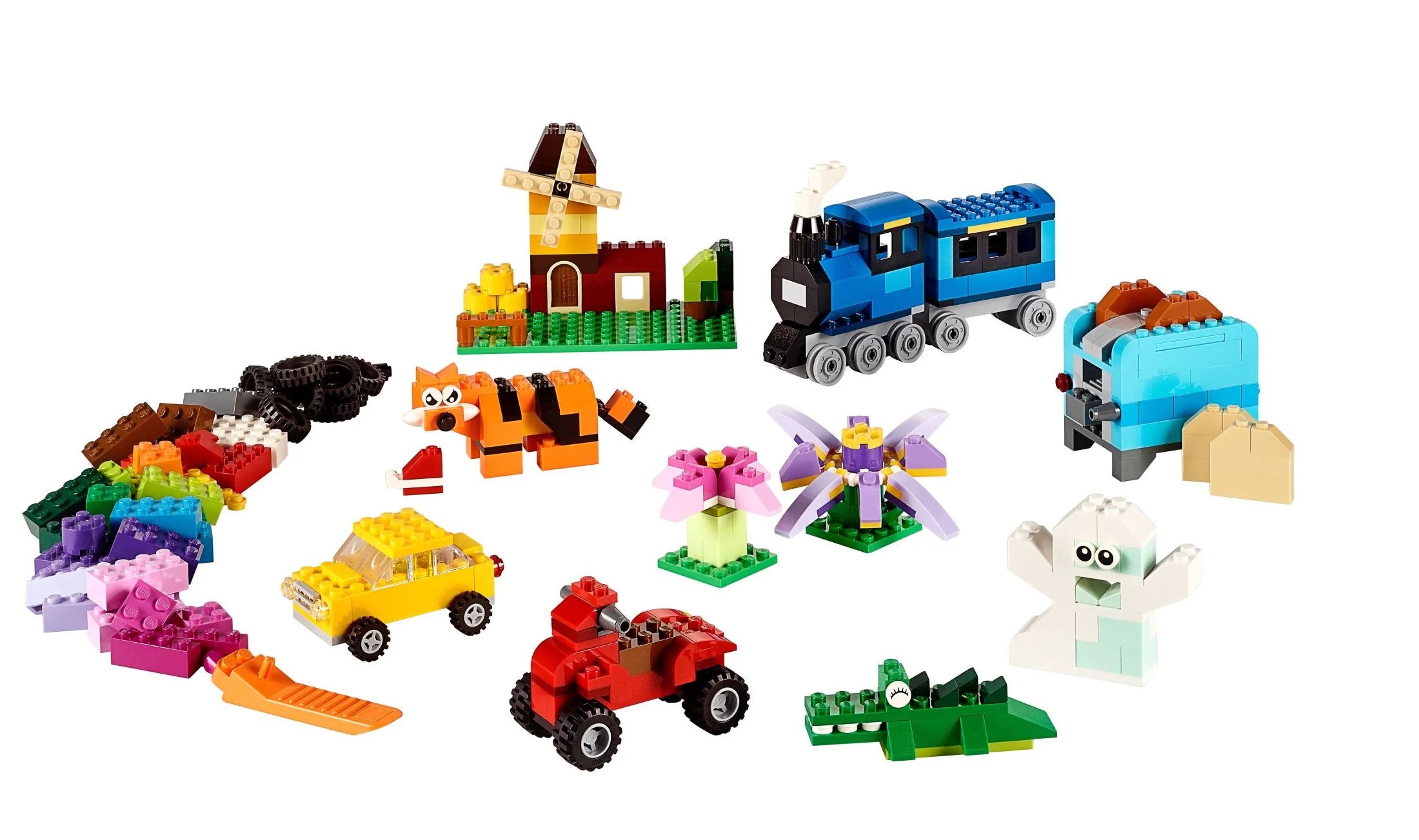 LEGO Classic Medium Creative Brick Box 10696 Building Toy Set with Storage Y227