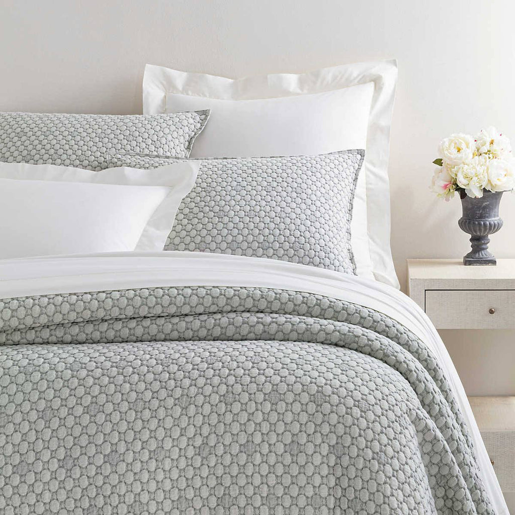 Pine Cone Hill Lodi Silver Matelasse Coverlet King O6615