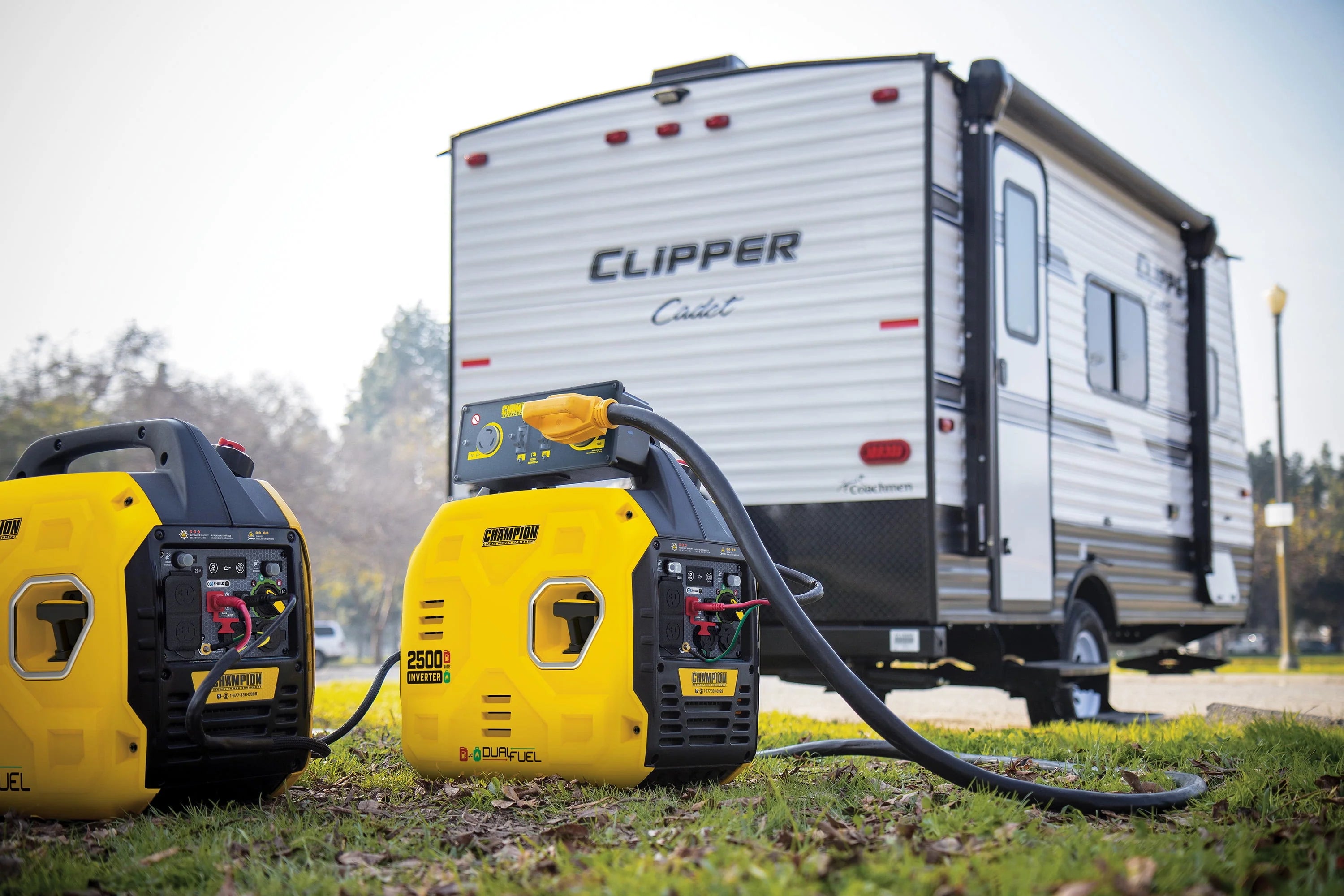 Champion Power Equipment 2500-Watt Ultralight Dual Fuel Inverter Generator O8532