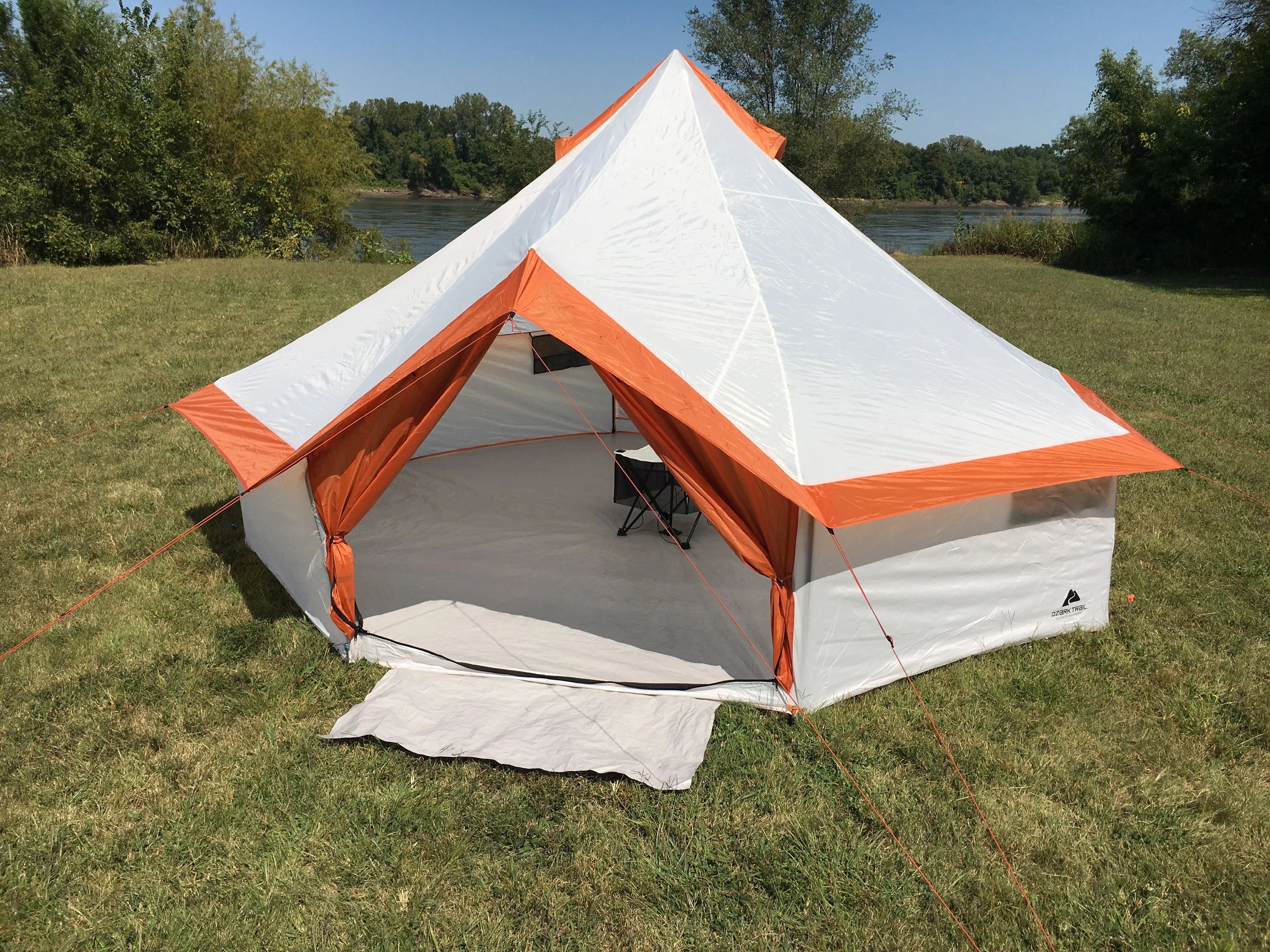 Ozark Trail 13 x 13 x 92 8 Person Yurt Tent H4958