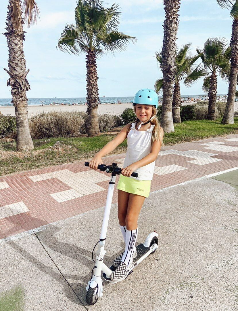 Hiboy S2 Lite Electric Scooter for Adults, 13 MPH, 10.6 Miles, Folding Commuter Scooter, Black (Refurbished) V721853