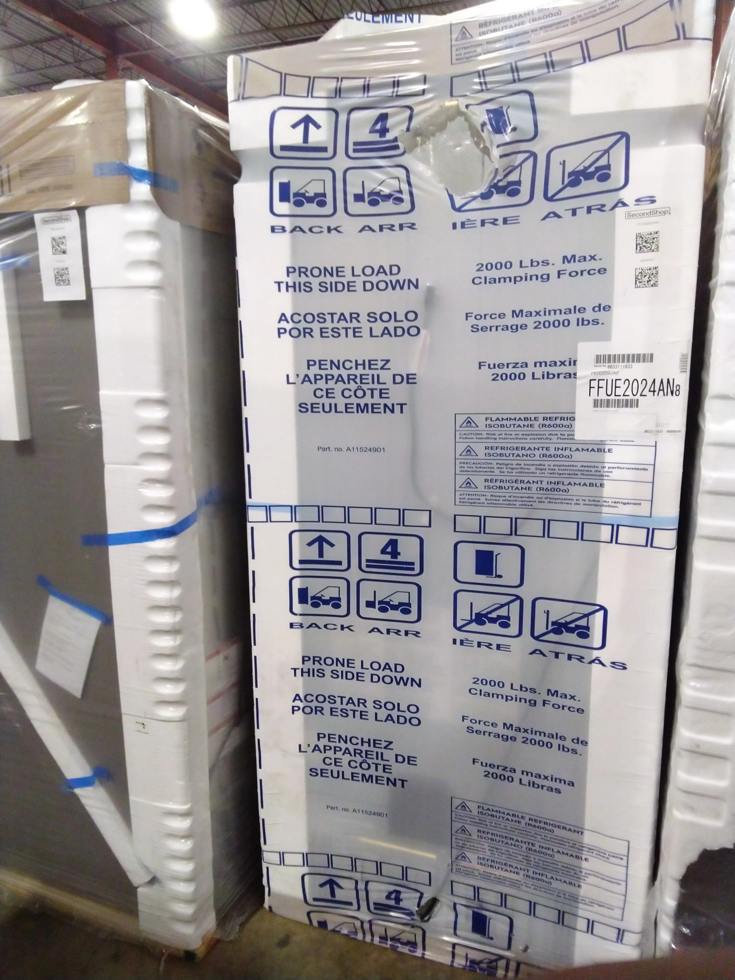 FRIGIDAIRE 20 CU FT. Upright Freezer with Auto-Close Doors R49282