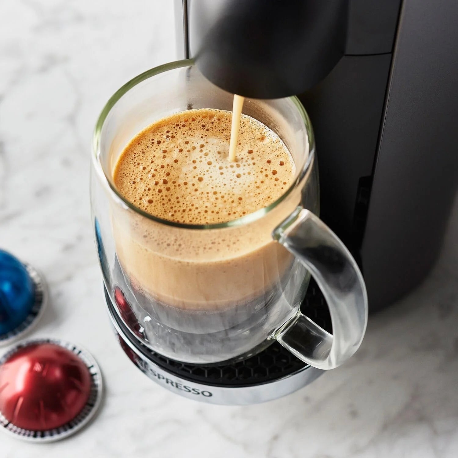 Nespresso Vertuo Plus Coffee and Espresso Machine by De'Longhi with Aeroccino, Black Matte Q254