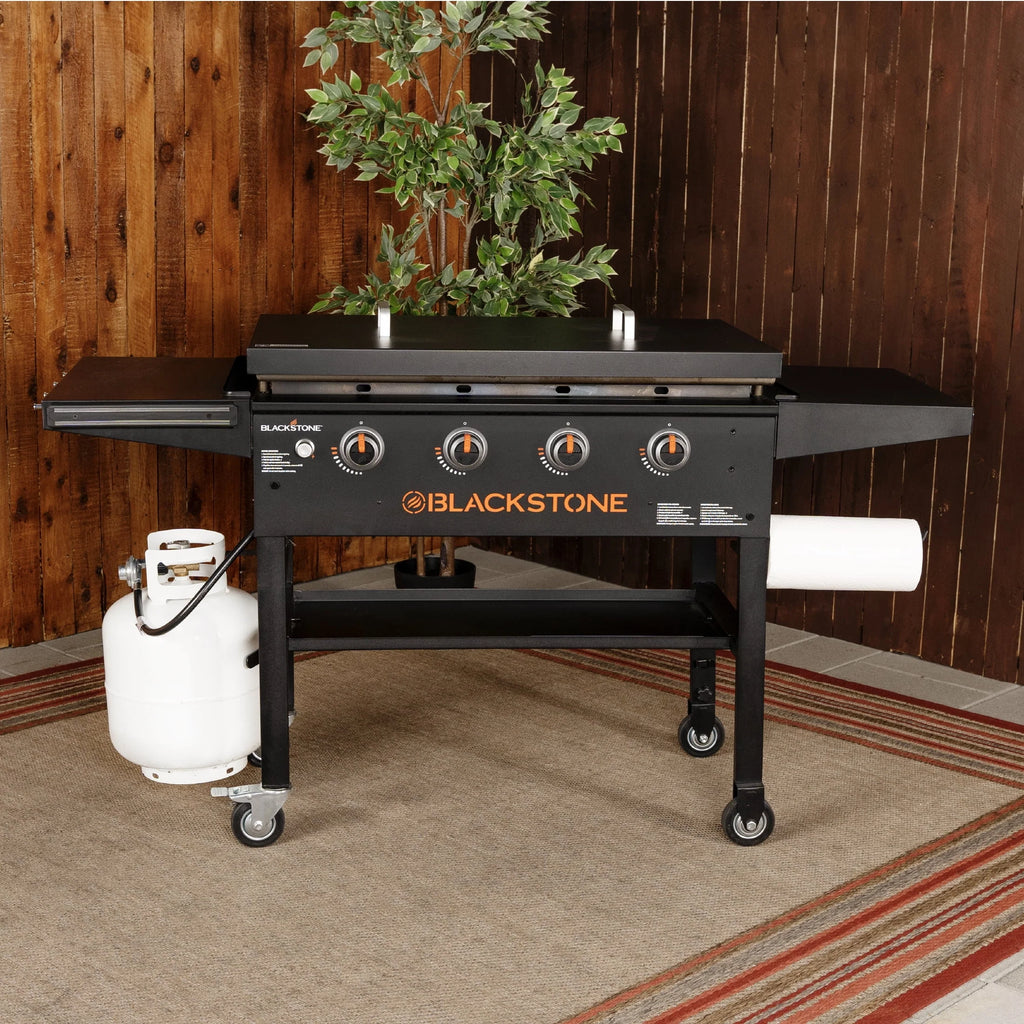 Blackstone 4-Burner 36 Griddle Cooking Station with Hard Cover T194290