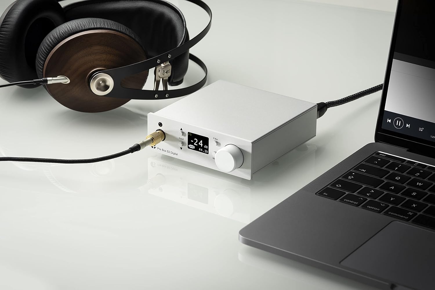 Pro-Ject Pre Box S2 Digital Black F8260