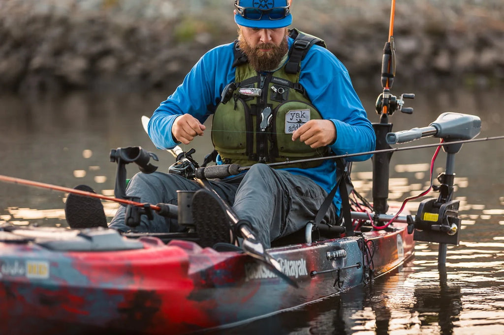 Newport Vessels Kayak Series 36 Lb. Thrust Saltwater Transom Mounted Trolling Motor with 24 In. Shaft Y217