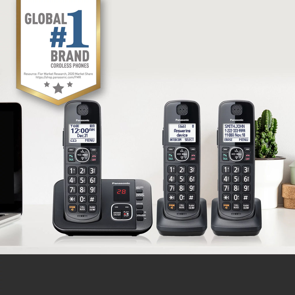 Panasonic 3-Handset Expandable Cordless Phone with Answering System - KX-TG3833M Z508697