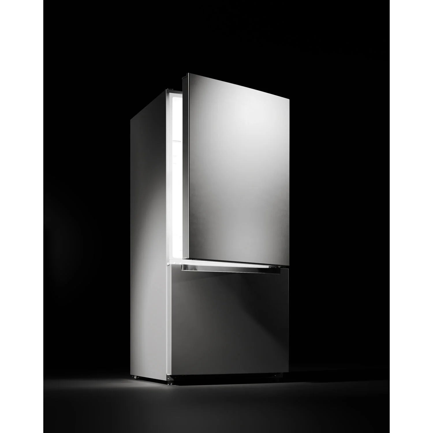 Midea 18.7 Cu. Ft. Bottom Mount Refrigerator, Stainless Steel O61803