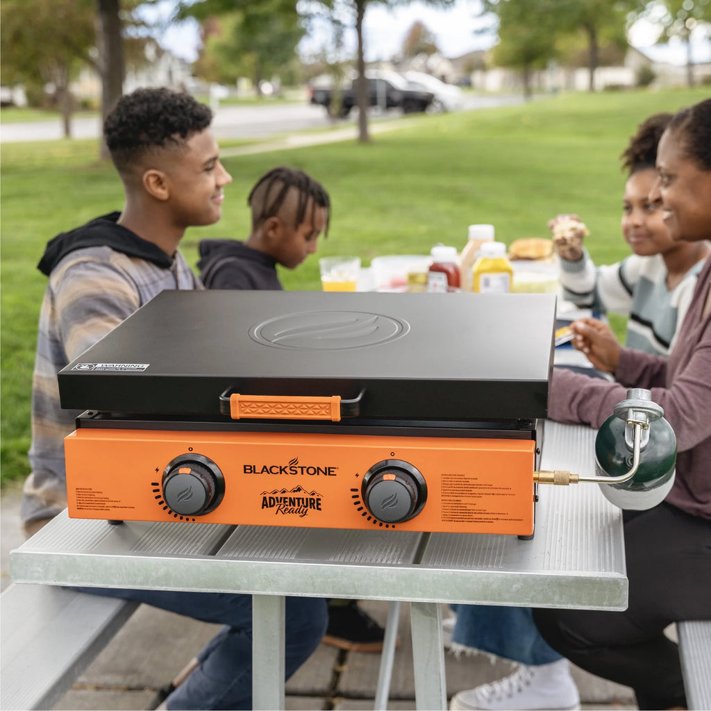 Blackstone Adventure Ready 2-Burner 22 Propane Griddle with Hard Cover U184511