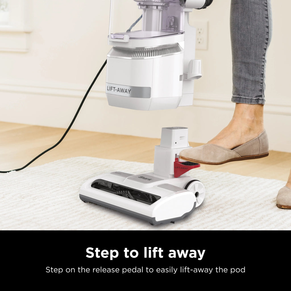 Shark Navigator Lift-Away ADV Upright Vacuum LA300 K725195