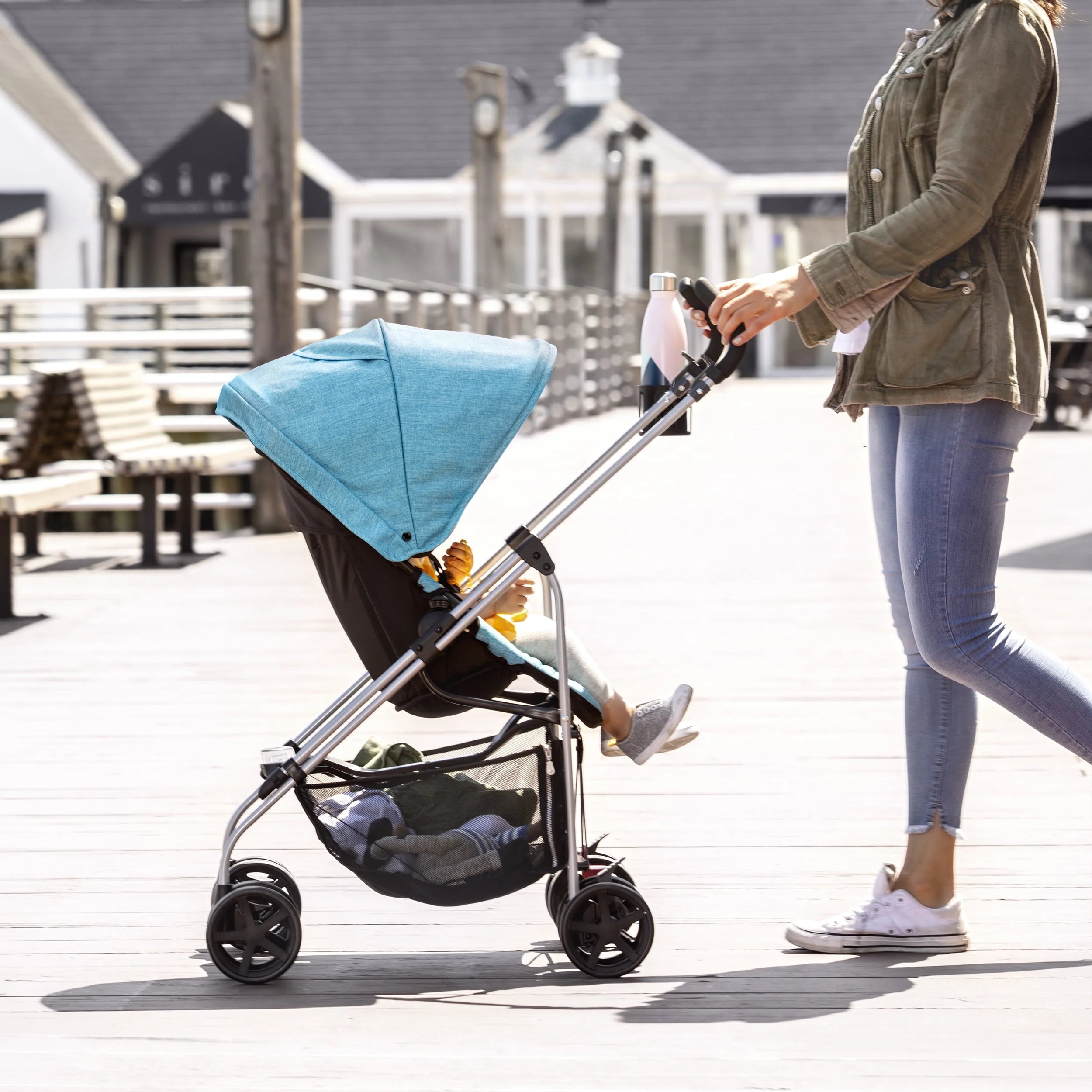 Evenflo Reversi Lightweight Reversible Stroller, Altair Black F135961