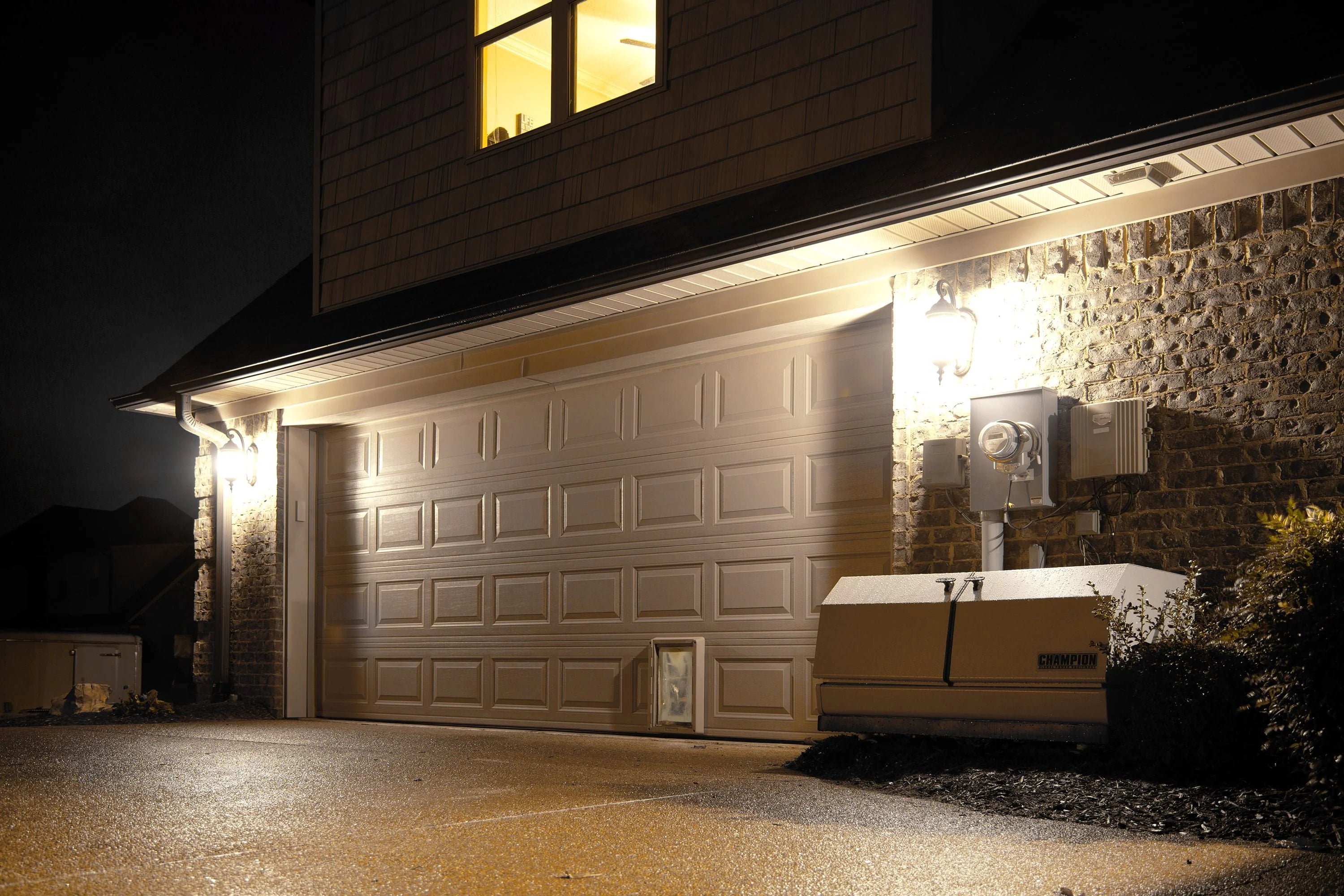Champion Power Equipment 8.5kW Home Standby Generator with 50-Amp ATS U68180