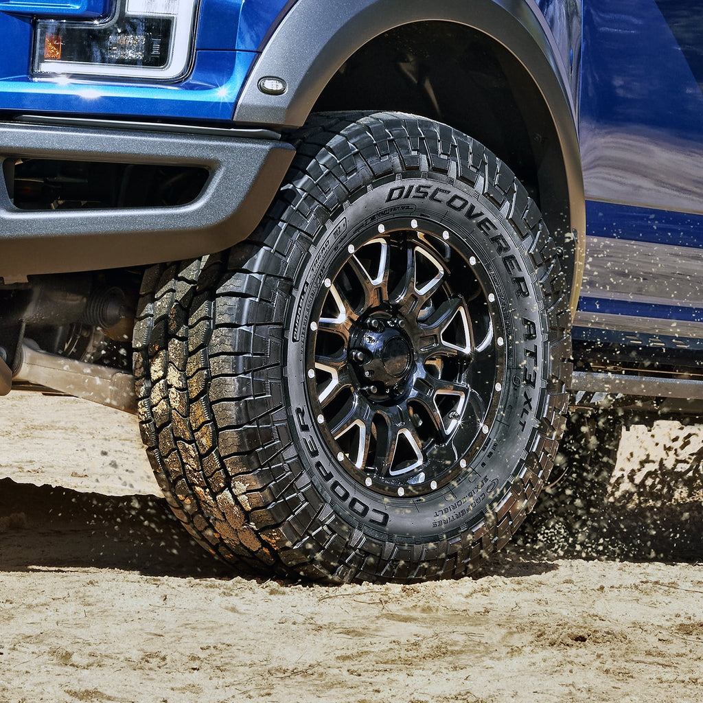 Cooper Discoverer AT3 XLT LT 32X11.50R15 Load C 6 Ply All Terrain Tires (Set of 4) U641