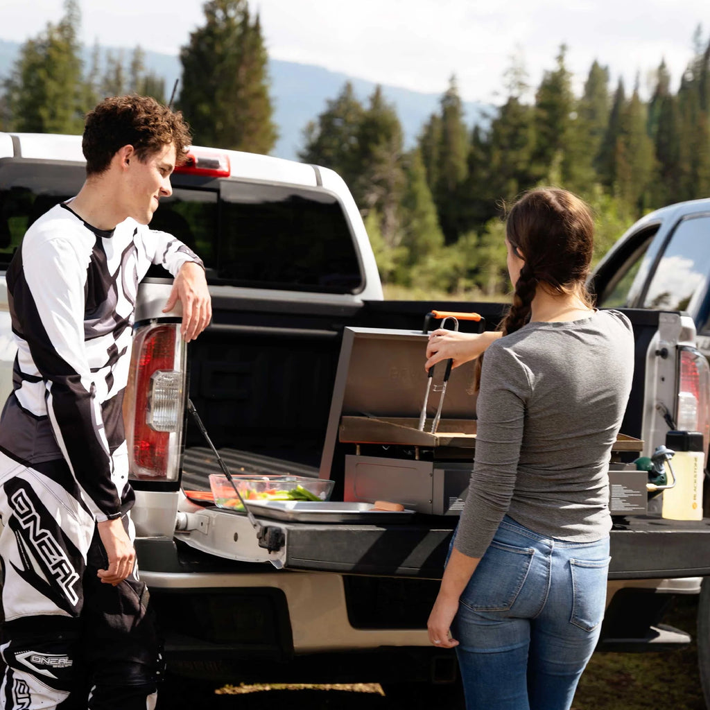 Blackstone Adventure Ready 2-Burner 22 Propane Griddle with Hard Cover U184511